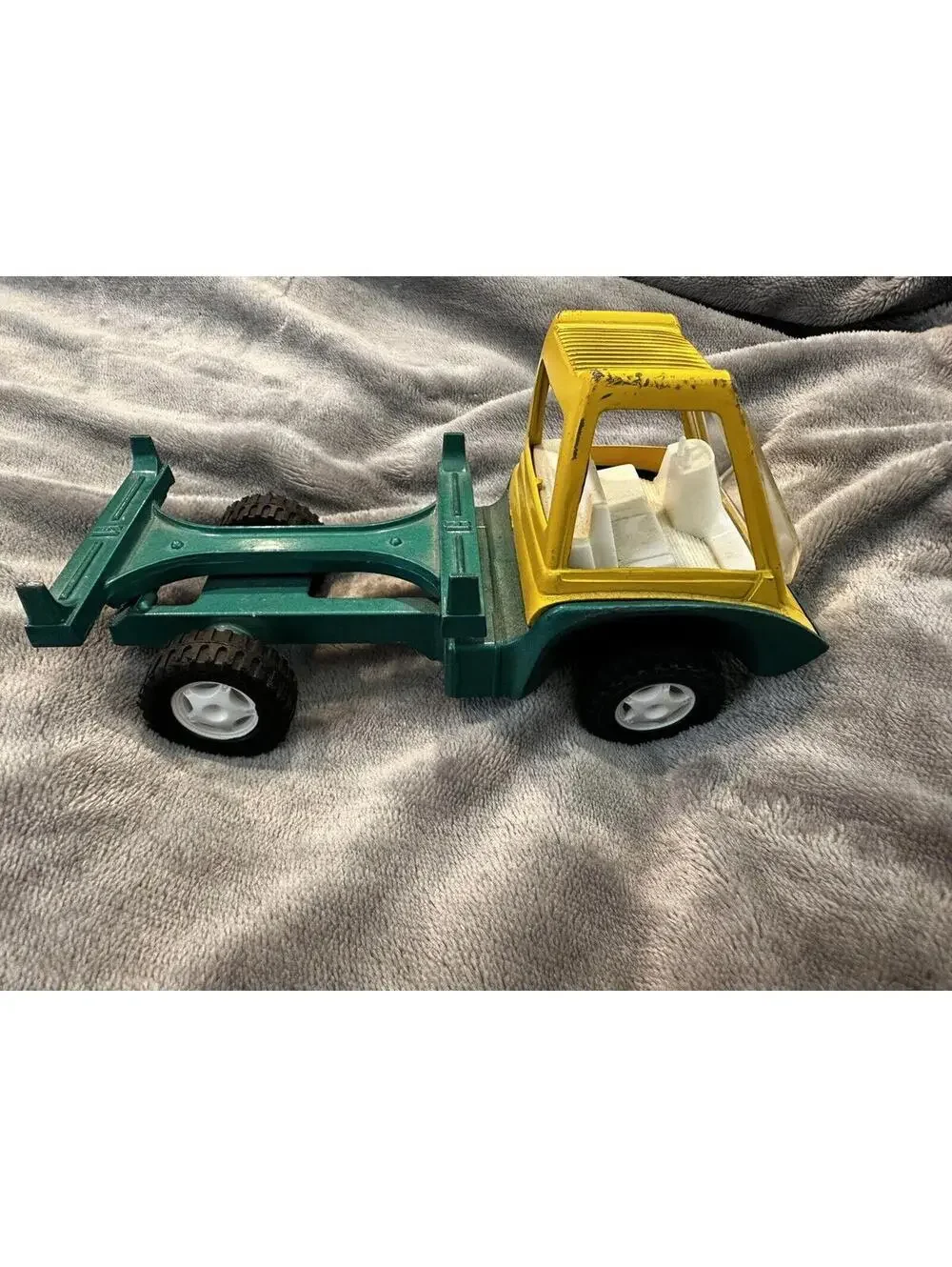 VTG 1969 Hubley Log Truck Gabriel Industries Inc 1911 Pressed Steel Green 7